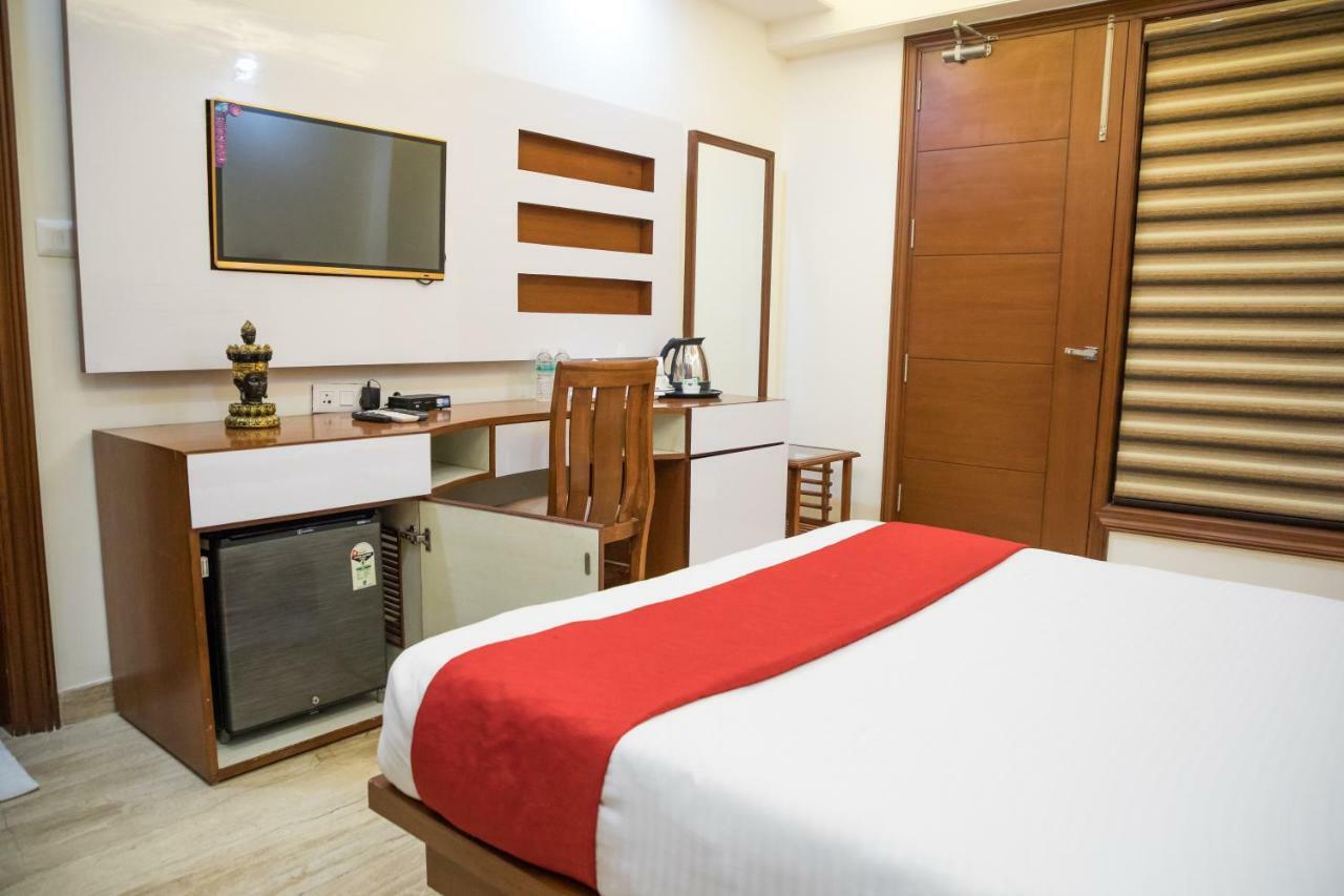Sm Palace Yeni Delhi Dış mekan fotoğraf